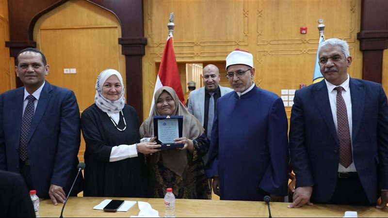 ملتقي الوافدين