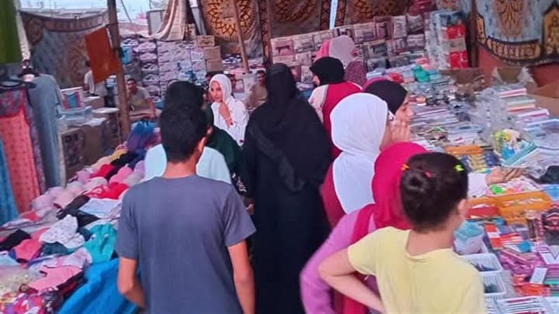 أثناء إقامة معرض
