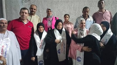 “مستقبل وطن” بالشرقية يقدم 14 رحلة عمرة مجانية هدية | صور
