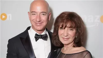 جيف بيزوس يودع والدته بكلمات مؤثرة: أحبك يا أمي وسأحتفظ بك في قلبي
