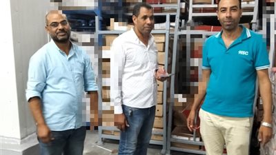 قبل بيعها للمواطنين.. ضبط دواجن وجبن مجهولة المصدر في حملة تموينية بالبحيرة