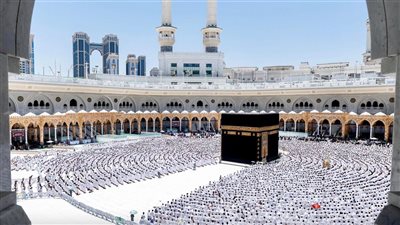 بث مباشر لصلاة الجمعة من المسجد الحرام والنبوي.. فيه ساعة إجابة
