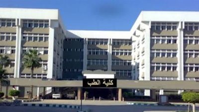 أزمات إدارية واتهامات بإهدار المال العام تهز كلية الطب بجامعة طنطا