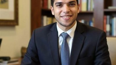 ذكاء صناعي قاده إلى الحجز..حقيقة حبس الشاب عبد الرحمن  بعد فيديو افتتاح المتحف