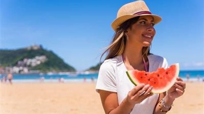 البحر يحب الأكل.. نصائح مهمة للحفاظ علي الوزن في المصيف| خاص