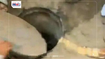 مصرع شاب وإصابة اثنين آخرين إثر سقوطهم داخل غرفة صرف صحي بالمنيا