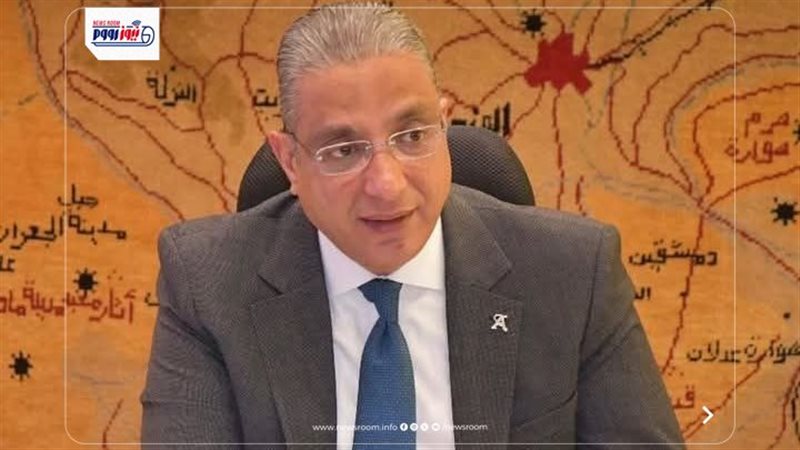 الدكتور احمد الانصاري