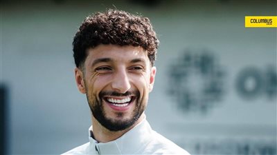 شوبير: كولومبوس مازال يراوغ الأهلي في إرسال قسط صفقة وسام أبو علي 