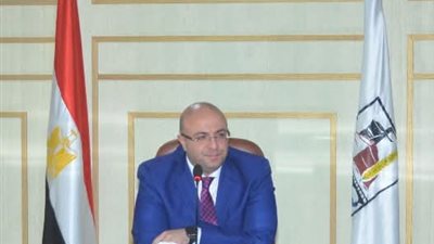 محافظ بني سويف يتابع نتائج 17 زيارة للتفتيش المالي لمتابعة الوحدات المحلية 