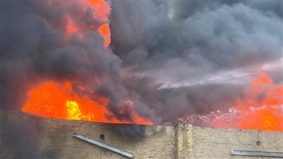 الحماية المدنية تتمكن من السيطرة على حريق داخل مخزن بمنطقة أبوالنمرس 