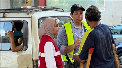 مشاركة متطوعو الهلال الأحمر المصري في توعية أكثر من 14 ألف مستفيد