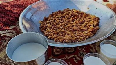 العشاء من مطروح.. المفروكة طبق بدوي أصيل من قلب الصحراء الغربية