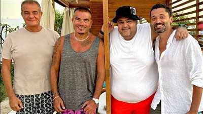 صورة صيفية تجمع عمرو دياب وكريم محمود عبدالعزيز.. وتركي آل الشيخ يعلق بسخرية