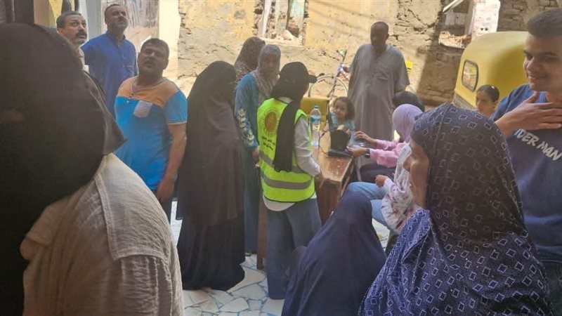 خلال تقديم القافلة
