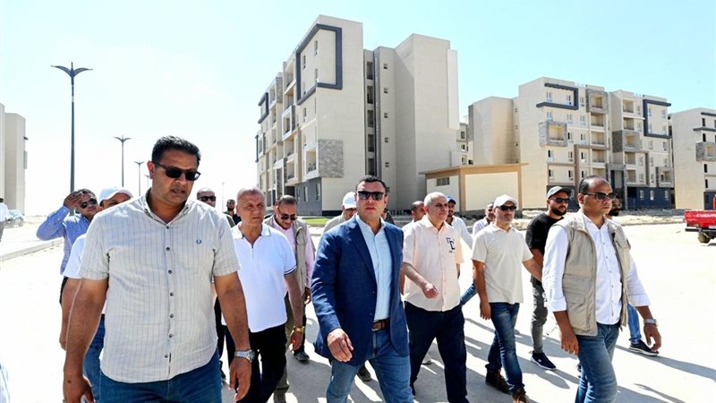 وزير الإسكان