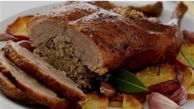 غداء اليوم .. طريقة عمل البط الدمياطي بالمرتبة والأرز 