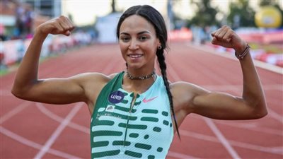 بنت مصر.. العداءة بسنت حميدة تتحدى الأمطار وتحصد الميدالية الذهبية