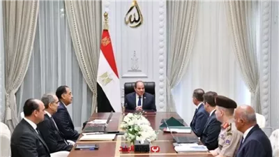 لوضع النقاط على الحروف.. الديهي يكشف تفاصيل أخطر اجتماع رئاسي في 2025