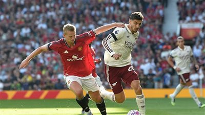 أحمد عفيفي: أرسنال أقل من المتوقع ومانشستر يونايتد العكس