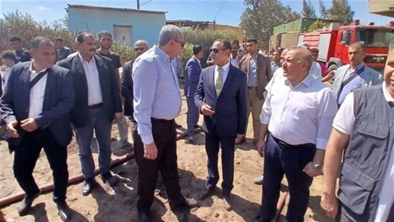 محافظ الغربية ومدير