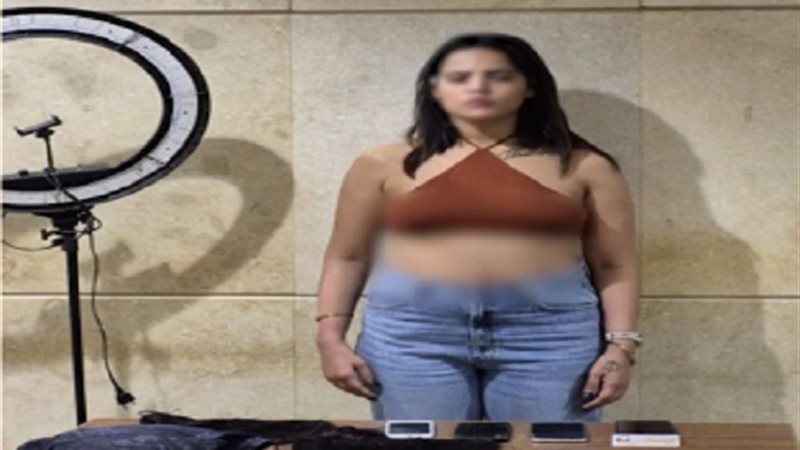 لى لى