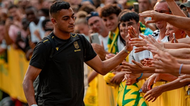 مصطفى محمد مهاجم