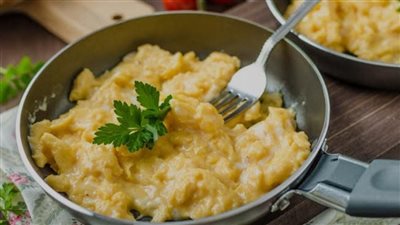 عشاء اليوم..الشكشوكة الدمياطي والسلطة التقليدية من المطبخ الشعبي في دمياط