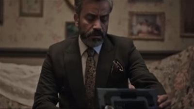 طفل عنده ٤ سنين ..الفنان سامح حسين يعلن وفاة نجل شقيقه 