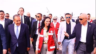 وزيرة التضامن تصل العريش رفقة وزير الخارجية ورئيس الوزراء الفلسطيني
