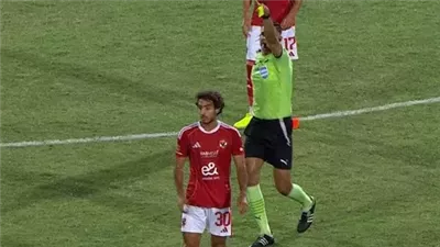 نجم الأهلي السابق يكشف تطورات في أزمة محمد هاني مع الحكم معروف