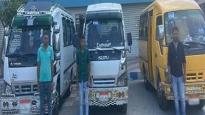 ضبط 3 سائقين استعرضوا بسيارات ميكروباص بالإسكندرية