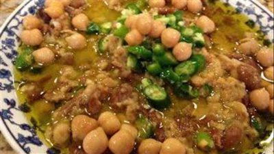 فطار اليوم بورسعيدي..طريقة عمل الفول  والأومليت بخطوات سهلة