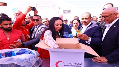 مايا مرسي: 75% من المساعدات غذائية والهدف 