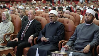 وكيل قطاع المعاهد: 