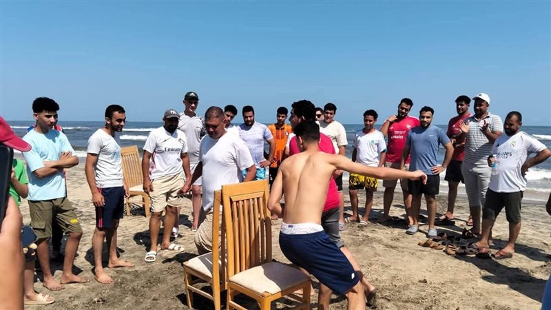 خلال إنطلاق المهرجان