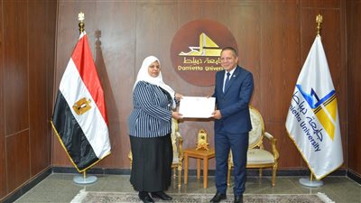 جيهان الجمل تقود قطاع الدراسات العليا بكلية الفنون التطبيقية بجامعة دمياط