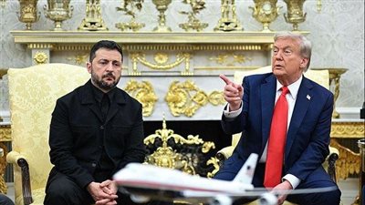 اعتذار صحفي عن انتقاده لباس زيلينسكي العسكري خلال مؤتمر مع ترامب اليوم