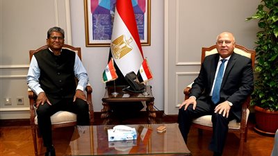 سفير الهند بالقاهرة: مصر تمثل بوابة استراتيجية لإفريقيا وأوروبا 