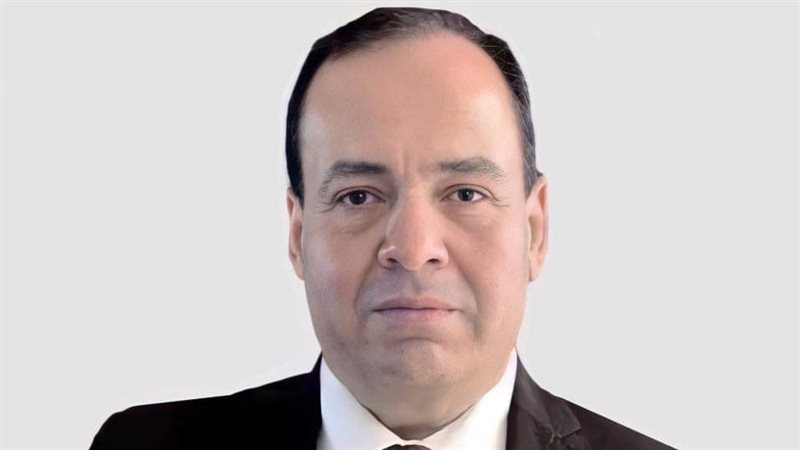 النائب أشرف أبو