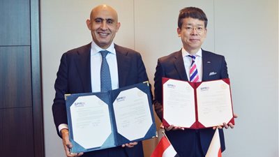 وزير التربية والتعليم يوقع مذكرة تفاهم مع شركة 