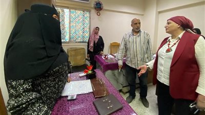 وكيل تعليم بالسويس تؤكد على ضرورة التعاون بين جميع العاملين بالإدارة