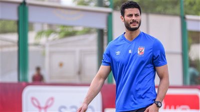 تشييع جثمان والد محمد الشناوي من كفر الشيخ بعد صلاة الفجر