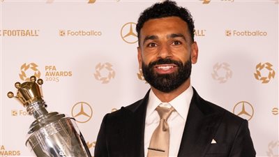 نجم نيجيريا السابق: محمد صلاح أسطورة.. ويستحق الفوز بالكرة الذهبية