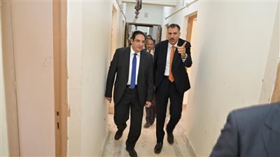 رئيس جامعة القاهرة يتفقد أعمال الصيانة والتطوير لمباني المدينة الجامعية 