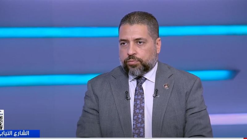 الدكتور وليد عبد