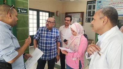 جولة مفاجئة لوكيل وزارة الصحة باسيوط لتقييم أعمال المركز الطبي بالوليدية  