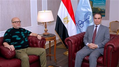 عمر طاهر يقدم برنامجًا على شاشة التلفزيون المصري قريبًا