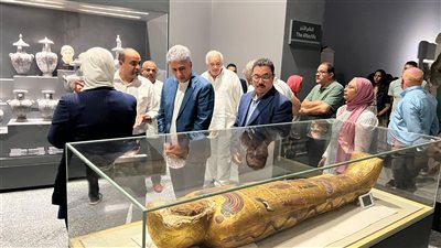 وزير السياحة والآثار يتفقد المتحف اليوناني الروماني وقلعة قايتباي 