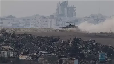 مركبات جدعون على أبواب غزة.. تكتيك عسكري أم بوابة للتفاوض؟