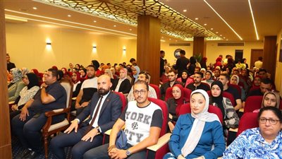 مستقبل وطن بدمياط يواجه الابتزاز الإلكتروني بندوة 